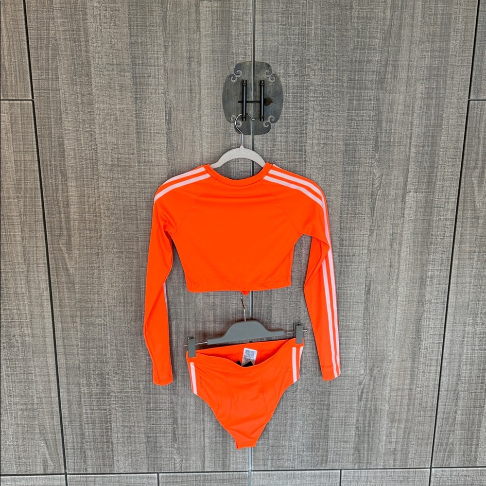 Adidas x Ivy Park Rash Guard Top & Bikini‎ Bottom - Picture 15 of 17